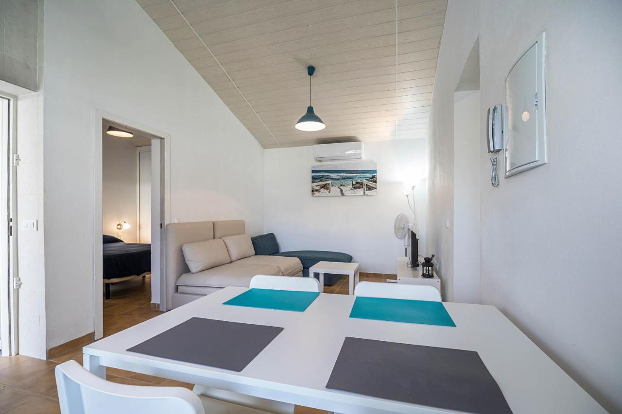 La Casita Azul - Mayores De 25 Chiclana de la Frontera Zewnętrze zdjęcie